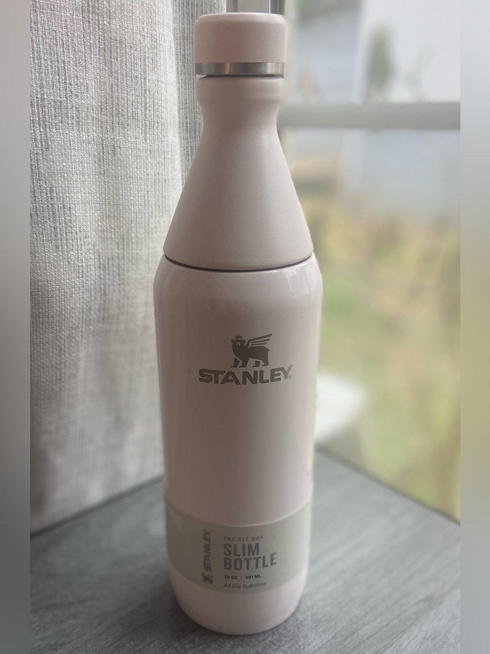 Stanley The All Day Slim Bottle 20oz Cream
